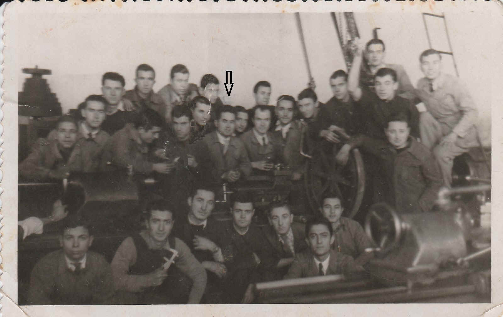 Hasan_Ozfidan_Mithatpasa02.jpg (332406 bytes)